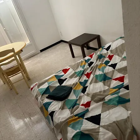 Et Parking Gratuit Apartmán *